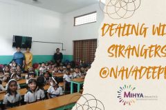 Thumb DEALING WITH STRANGERS @ NAVADEEPTHI